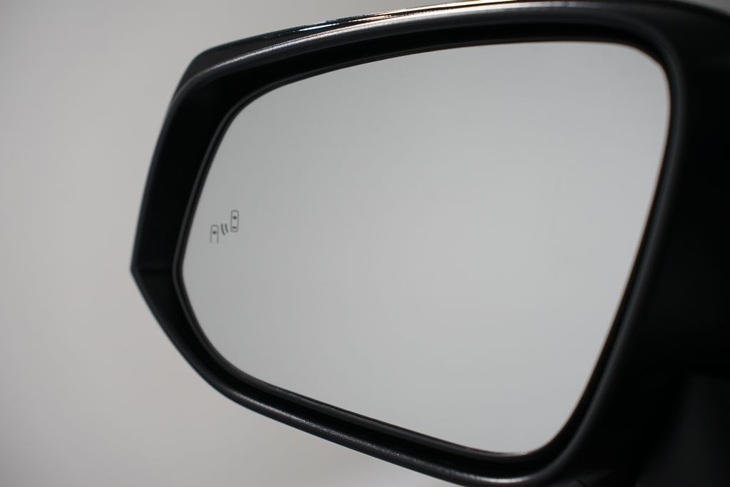 Thumbnail: 2025 Toyota RAV4 - 26