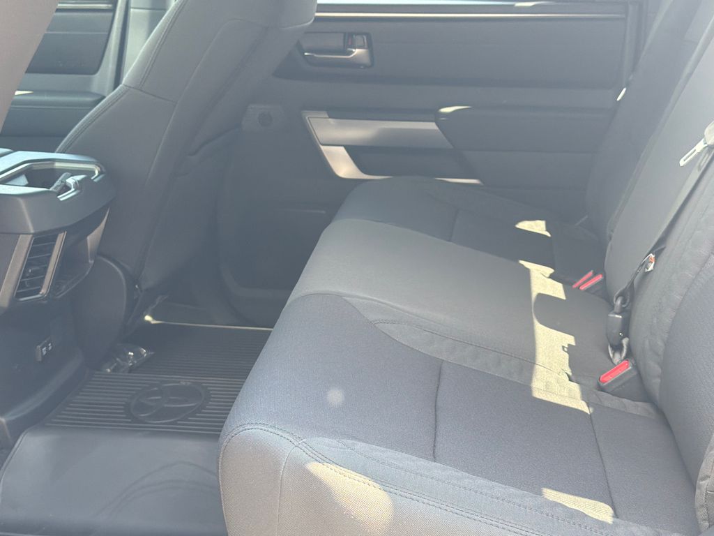 2026 Toyota Tundra SR5 - Photo 21