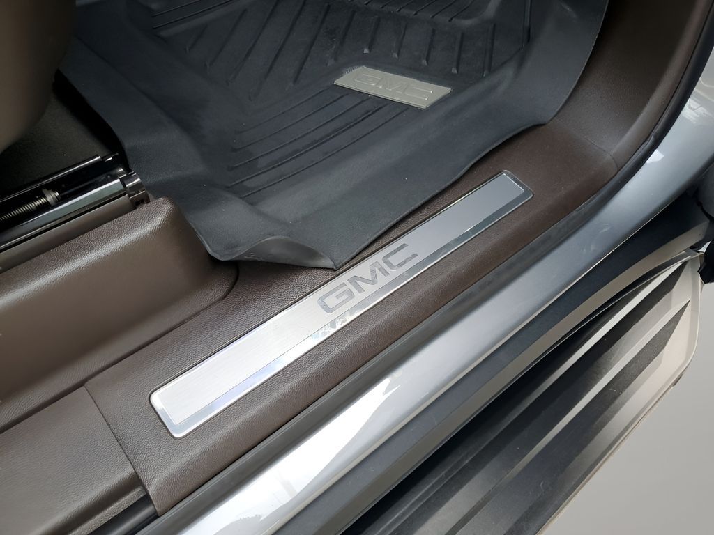 Used Car 2022 Gmc Yukon  Slt For Sale Under $60,000 In Austin, Texas