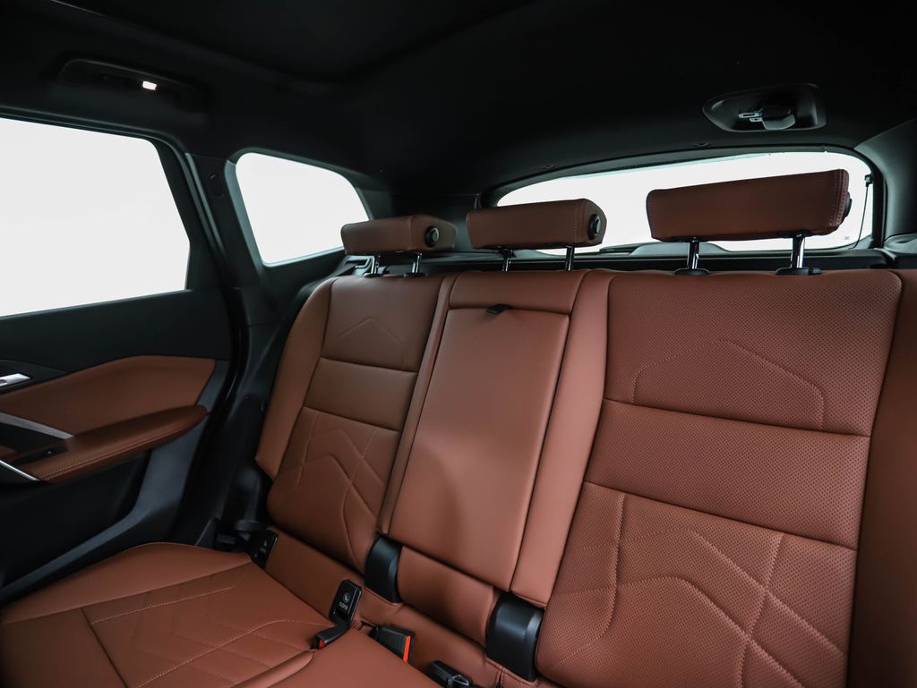 Thumbnail: 2026 BMW X1 - 23