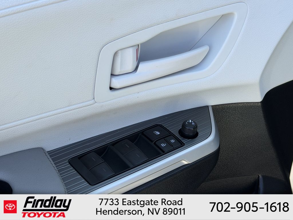 Used 2025 Toyota Sienna Van