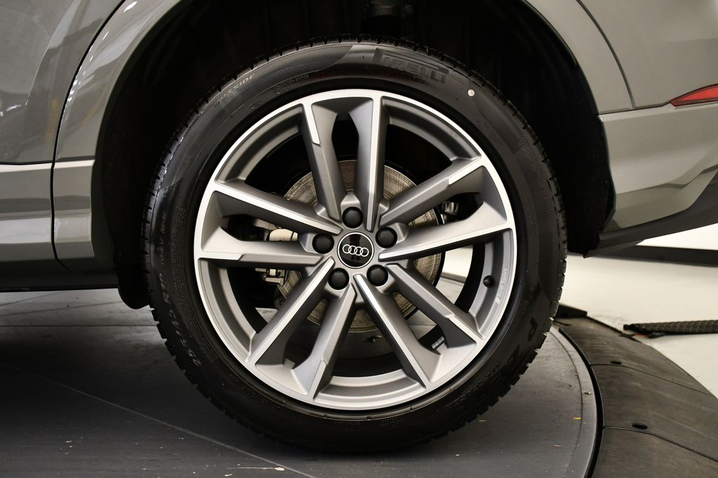 2025 Audi Q3  15