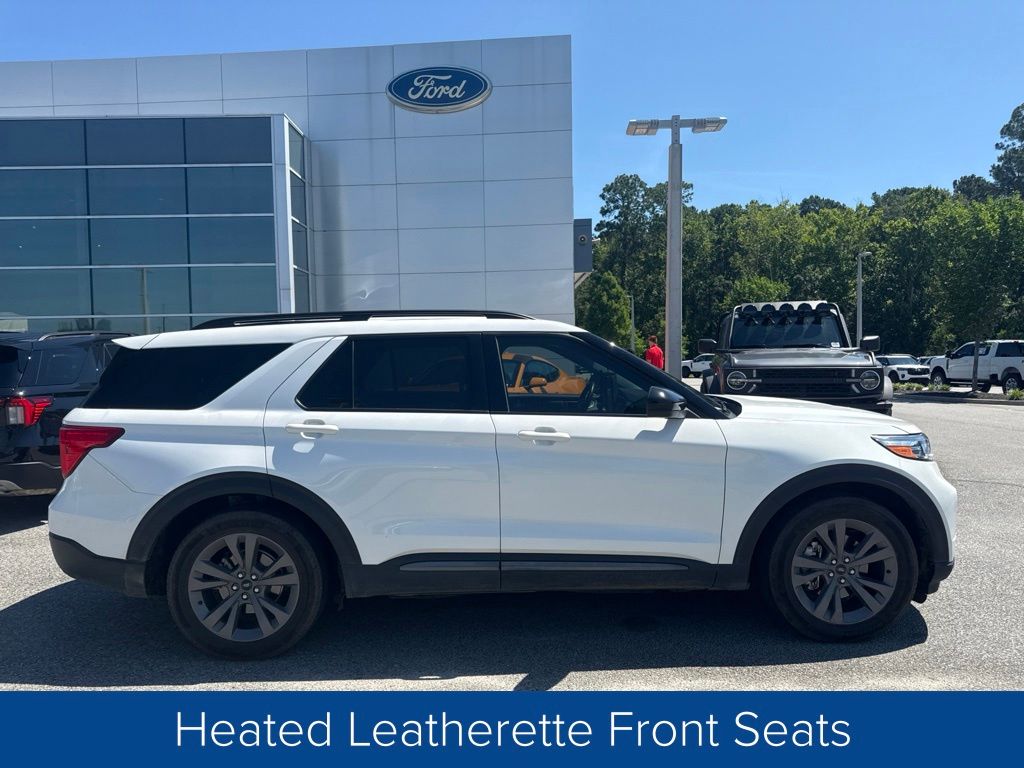 2024 Ford Explorer XLT