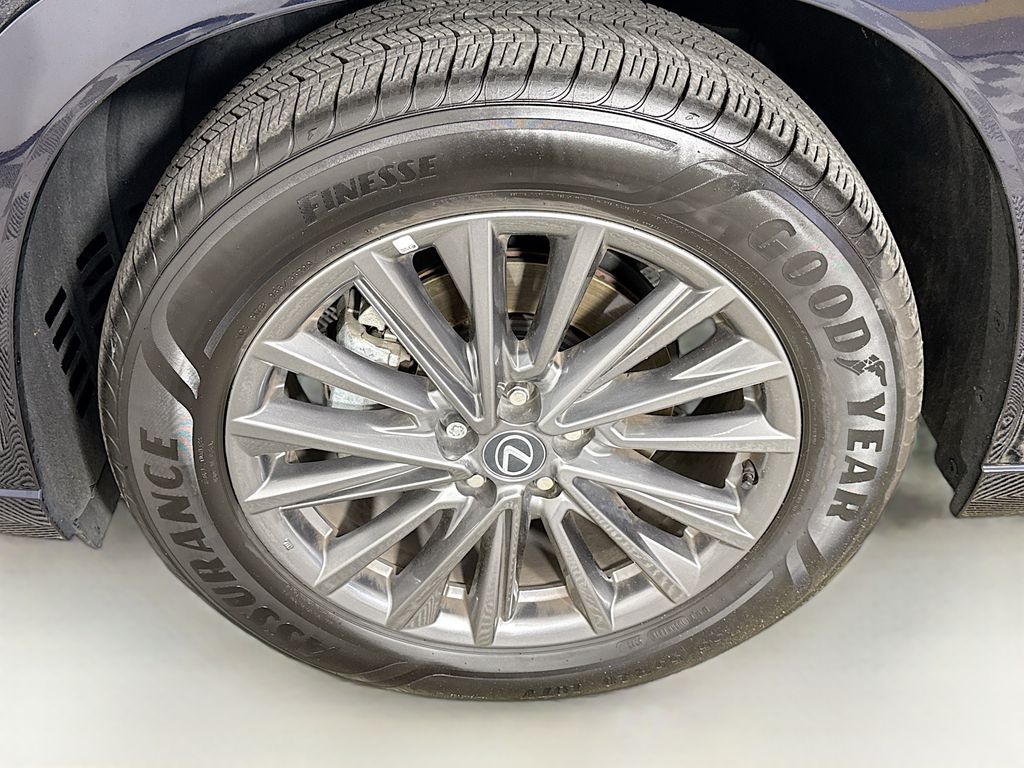 Thumbnail: 2025 Lexus TX - 31