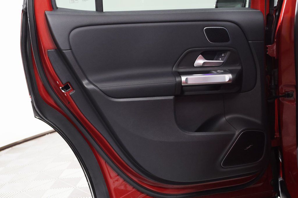 Thumbnail: 2023 Mercedes-Benz EQB - 13