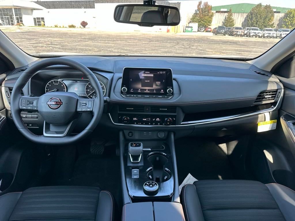 2025 Nissan Rogue Rock Creek photo
