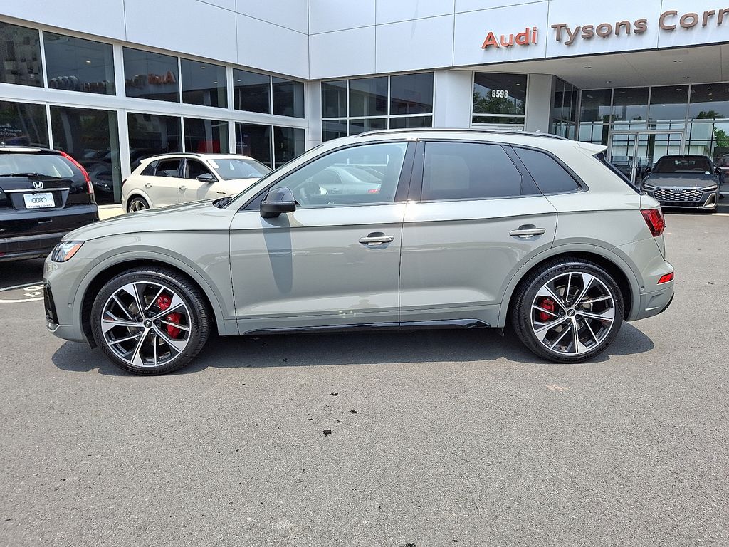 2022 Audi SQ5 Prestige 7