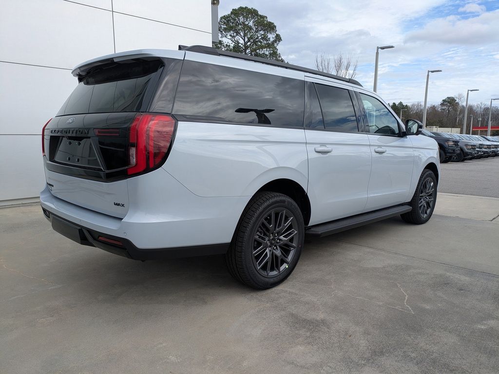 2026 Ford Expedition Max Platinum MAX