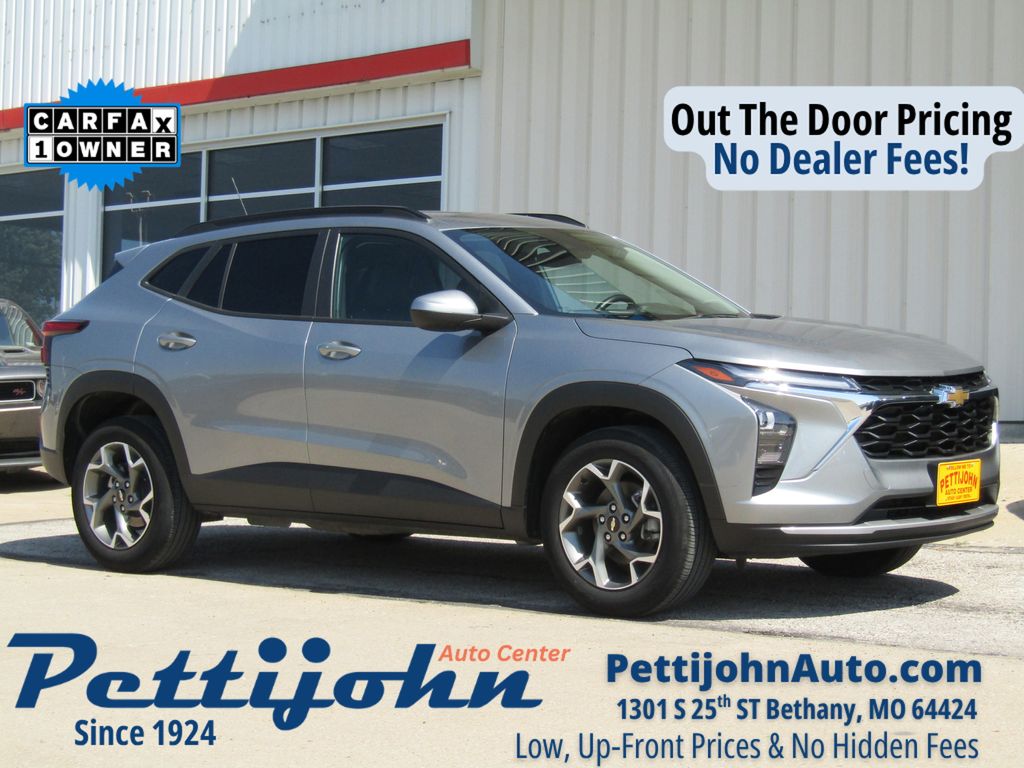 Sterling Gray Metallic 2025 Chevrolet Trax SUV / Crossover Front-Wheel Drive 6-Speed Automatic