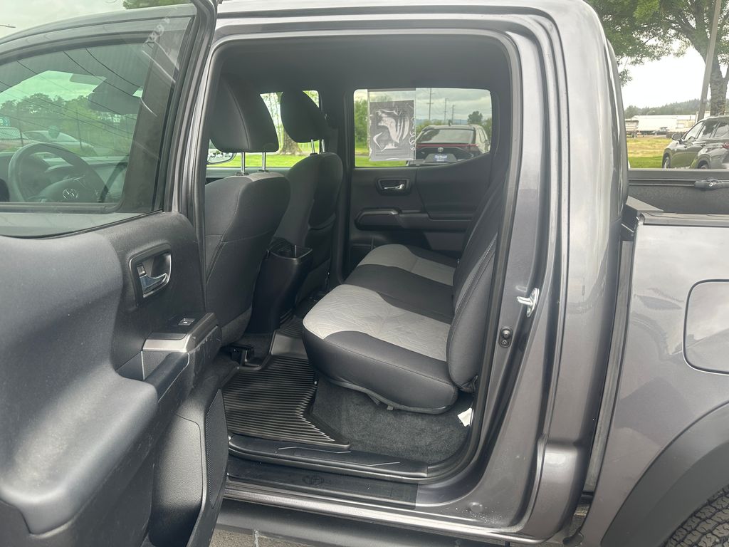 2022 Toyota Tacoma TRD Off-Road