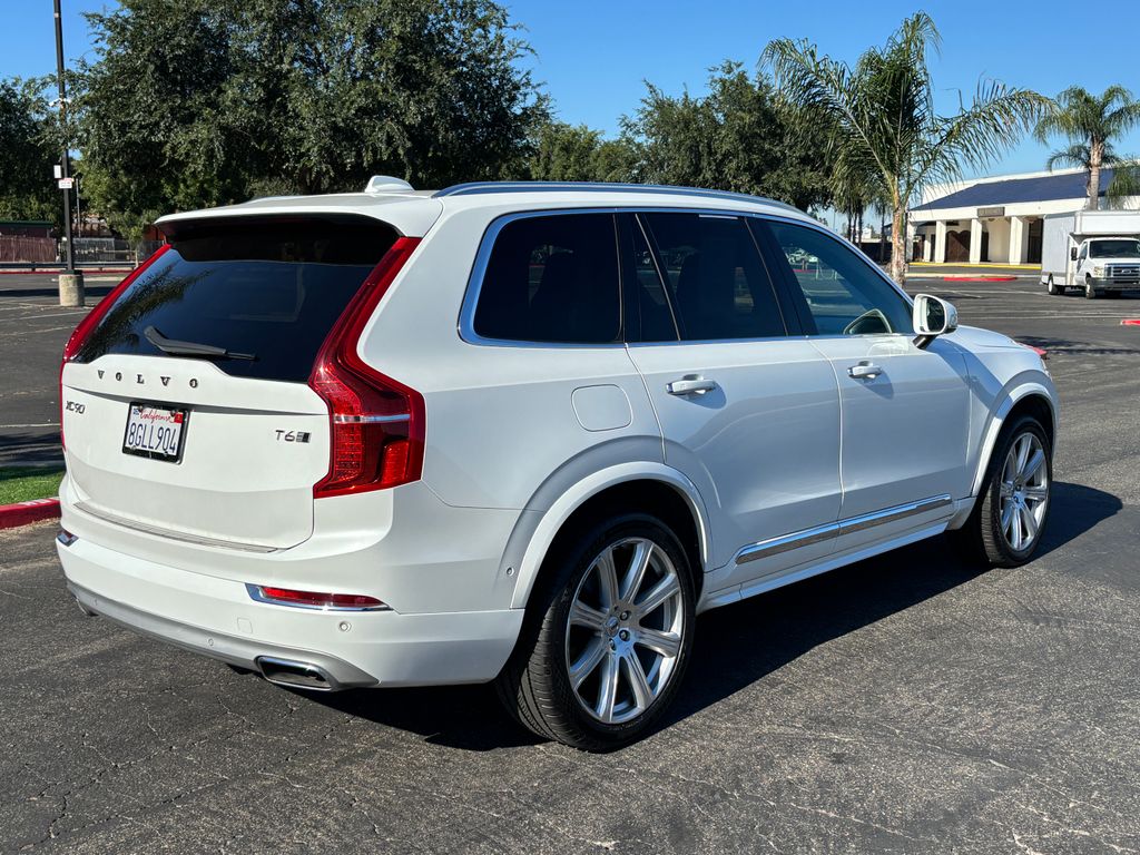 Thumbnail: 2018 Volvo XC90 - 5