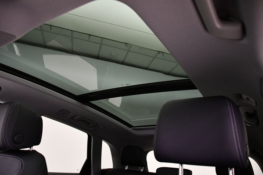 Thumbnail: 2024 Audi Q5 - 17