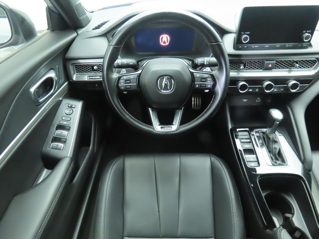 Thumbnail: 2023 Acura Integra - 10