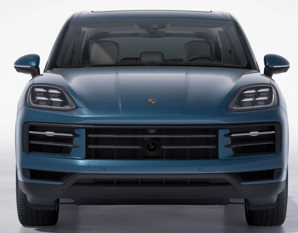 2025 Porsche Cayenne E-Hybrid 4