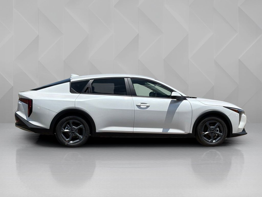 New 2026 Kia K4 Sedan