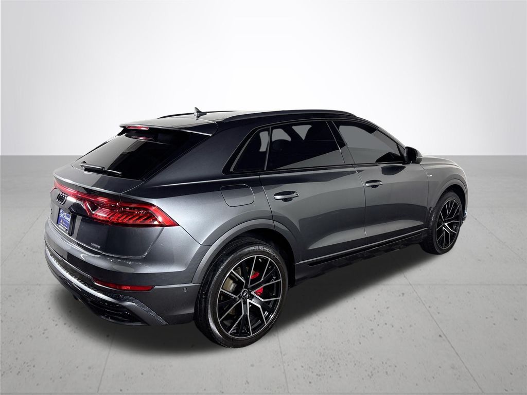 2023 Audi Q8 55 Premium Plus
