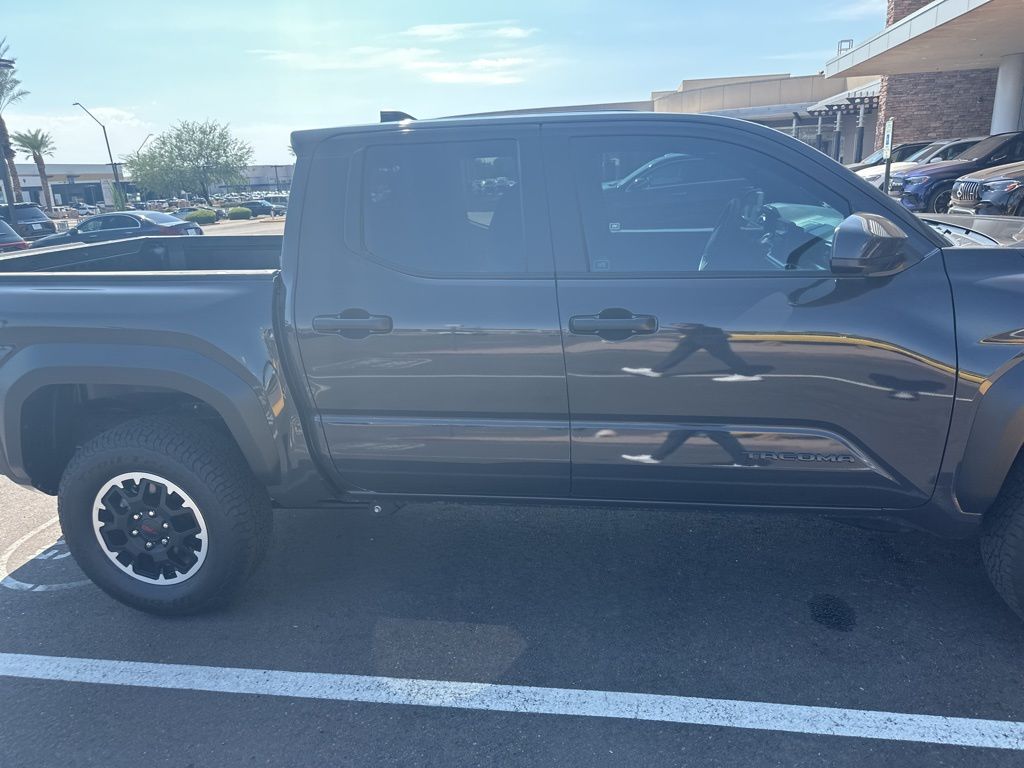 Thumbnail: 2025 Toyota Tacoma - 4