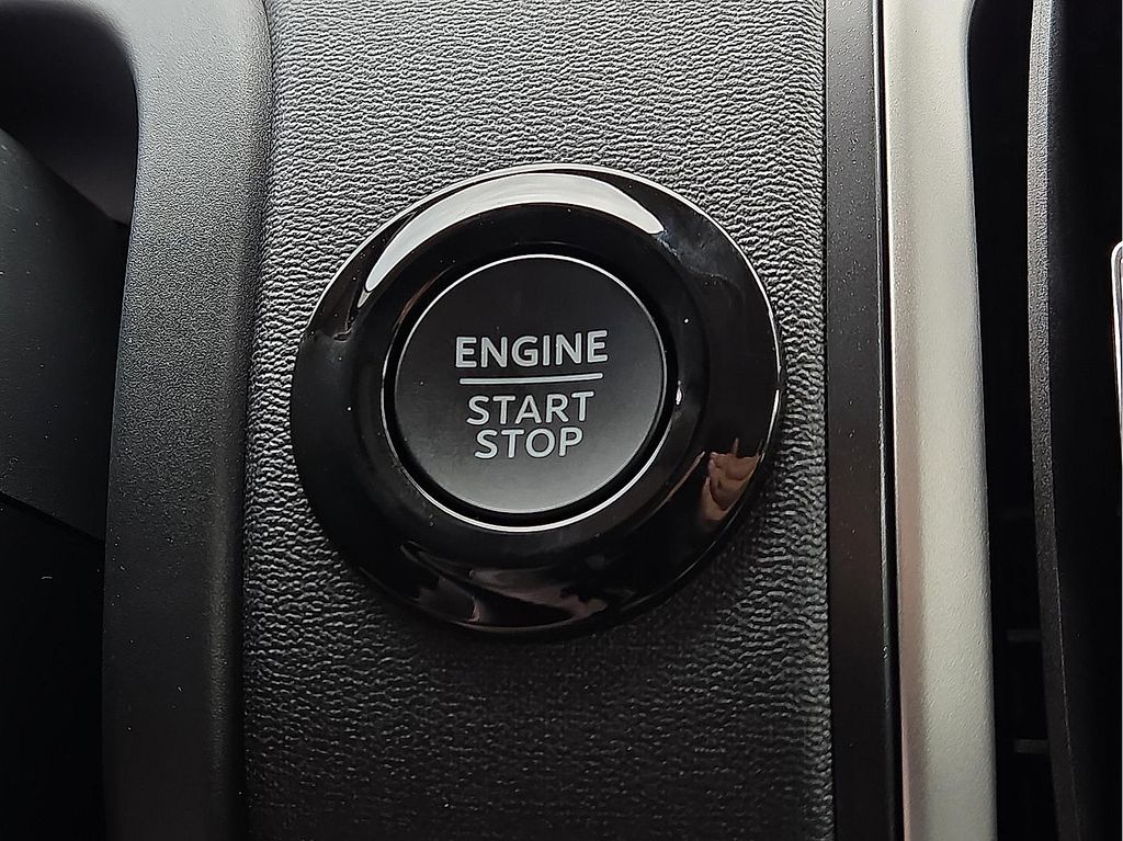 New 2027 Ford Expedition Active For Sale in Farmington, AR