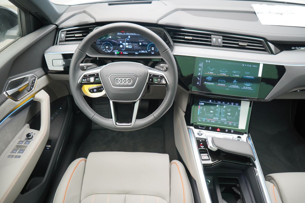 2024 Audi Q8 e-tron  13