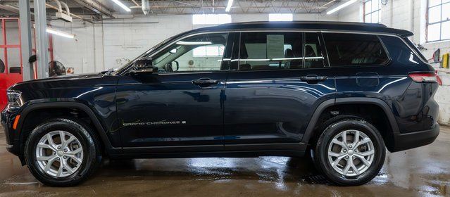 2023 Jeep Grand Cherokee L Limited Blue at Grove City Ford