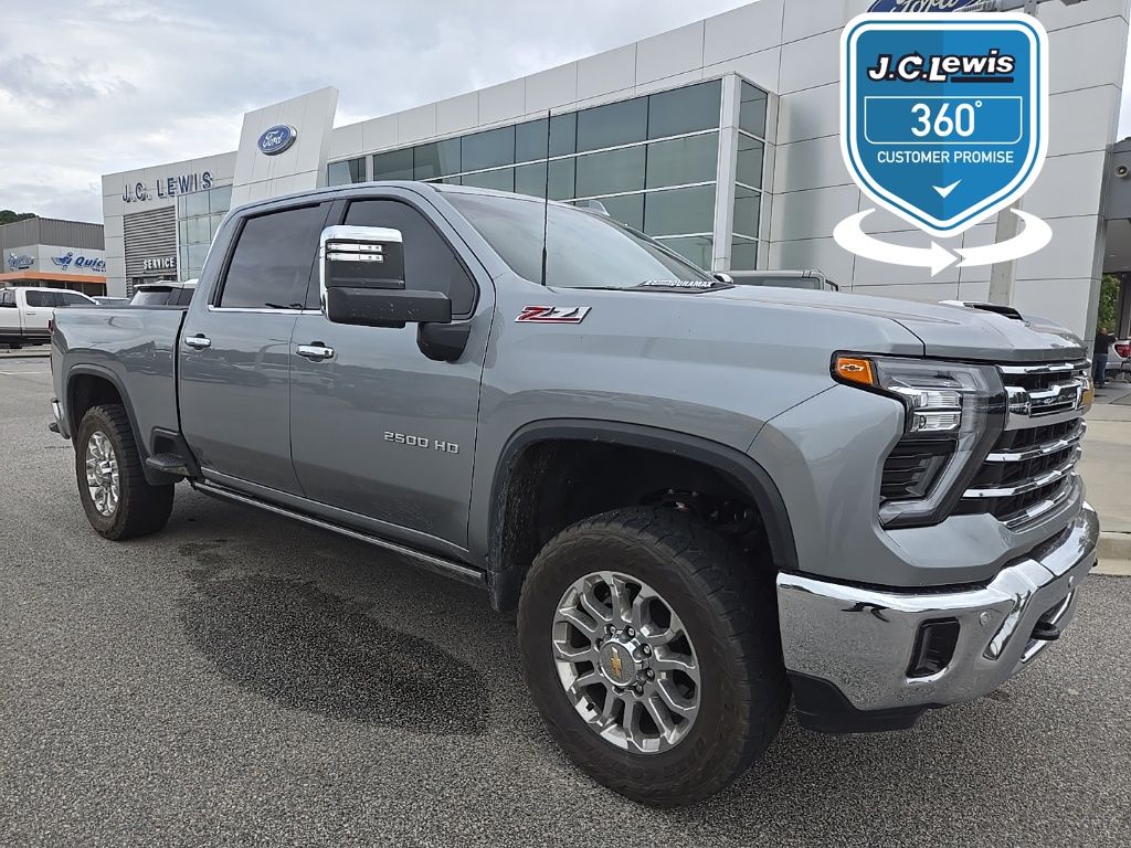 2024 Chevrolet Silverado 2500HD 4WD Crew Cab Standard Bed LTZ