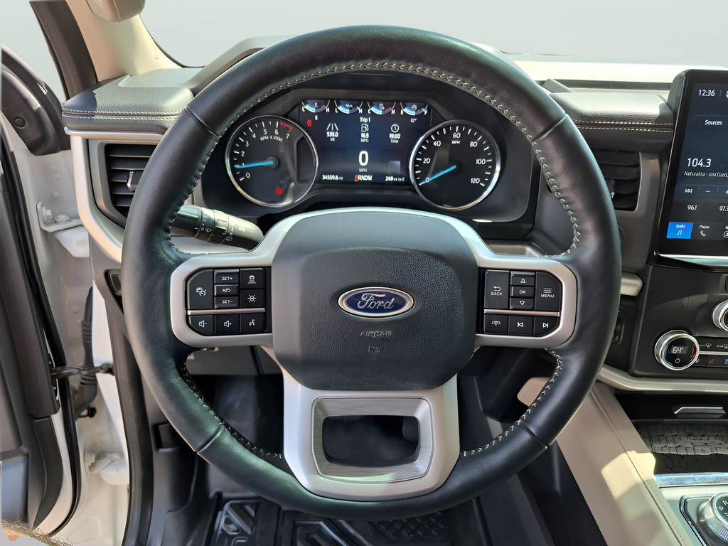Used 2023 White Ford XLT image 26