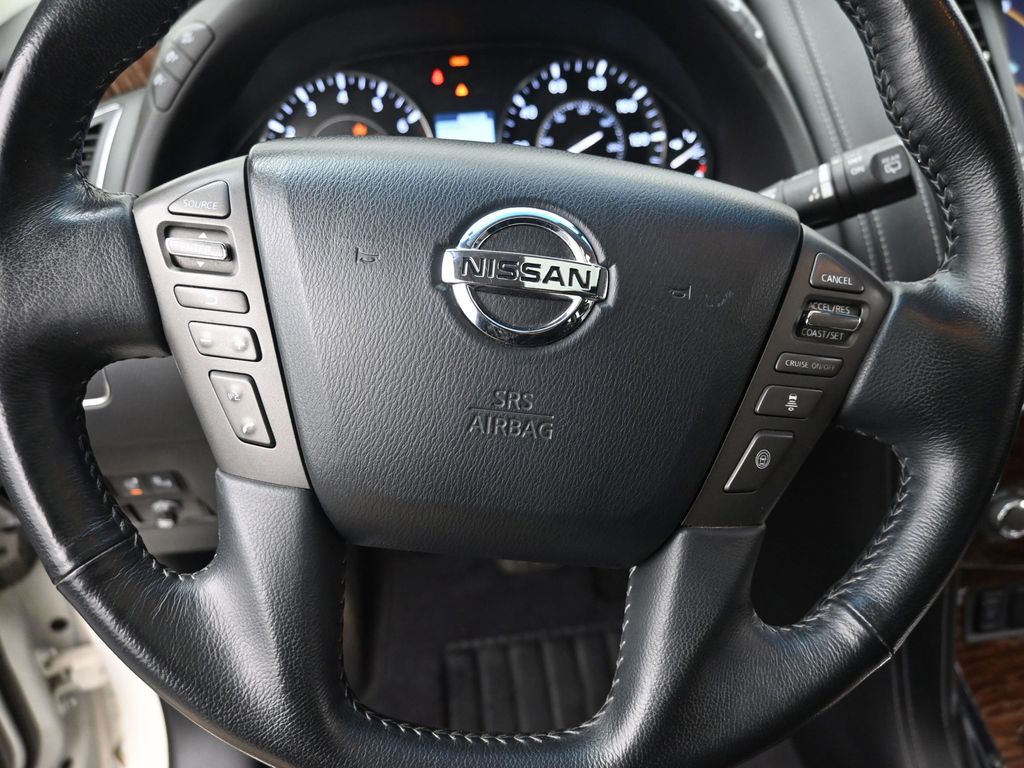 Used 2017 White Nissan SL image 16