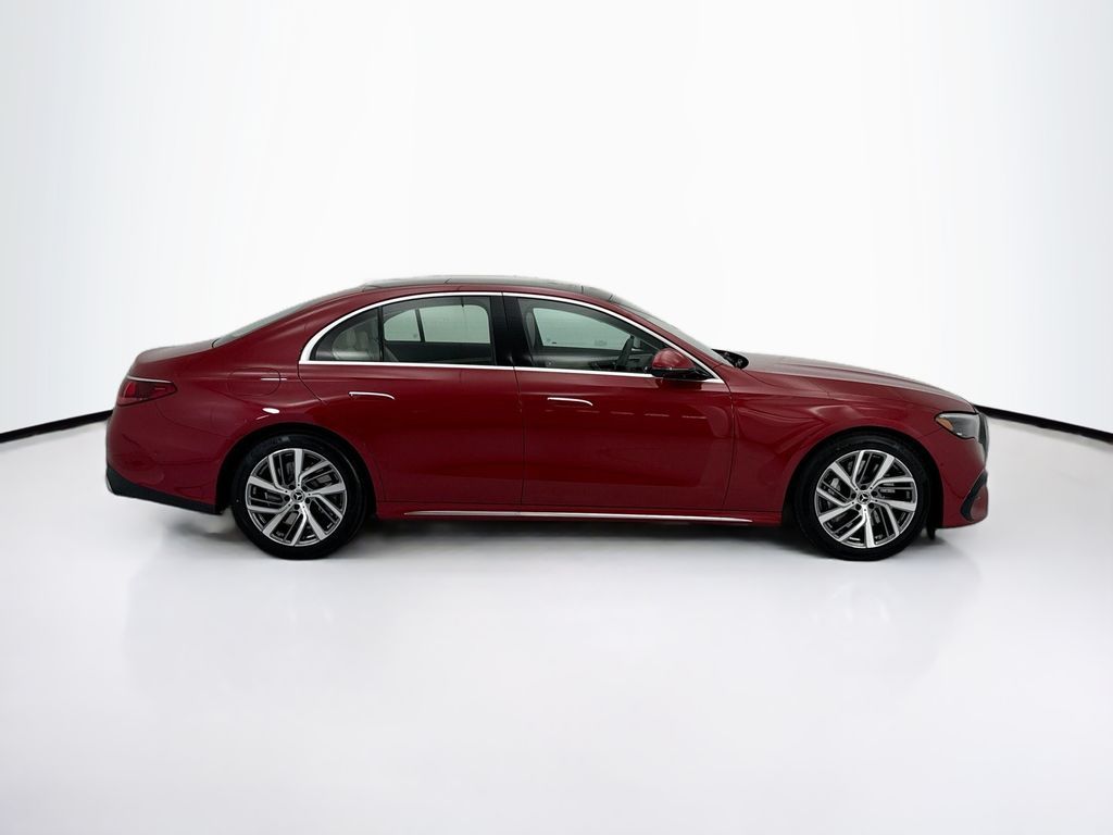 Thumbnail: 2026 Mercedes-Benz E-Class - 4