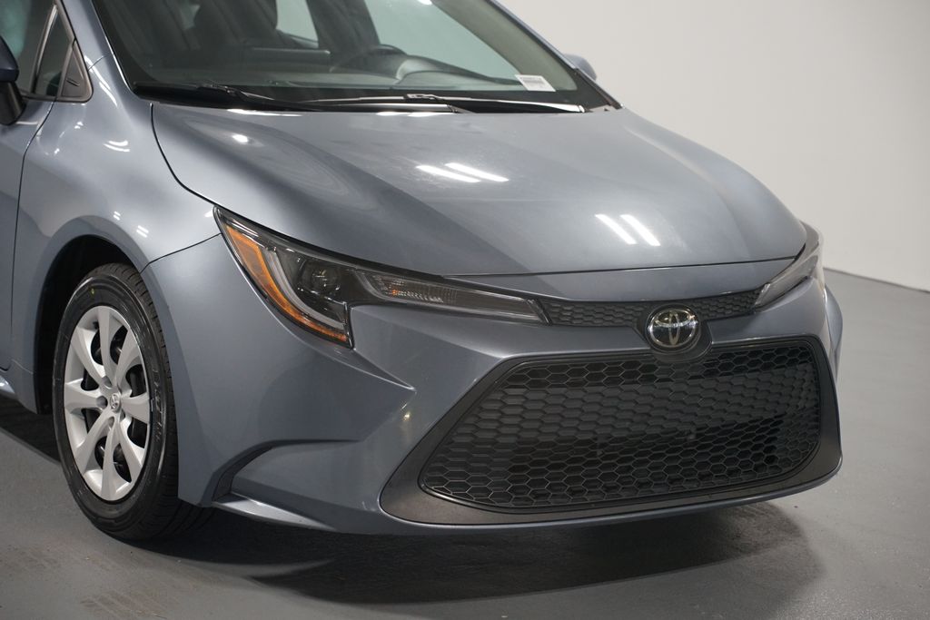Thumbnail: 2022 Toyota Corolla - 4