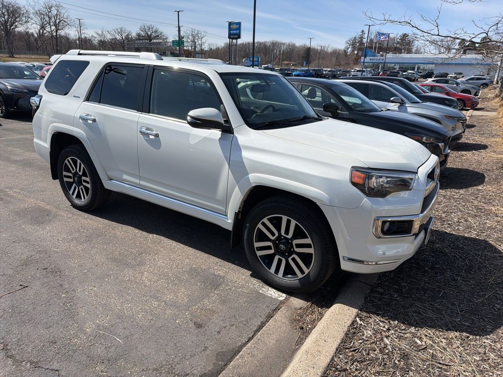 White (Blizzard Pearl) 2019 Toyota 4Runner Limited 4WD SUV / Crossover All-Wheel Drive 5-Speed Automatic Overdrive