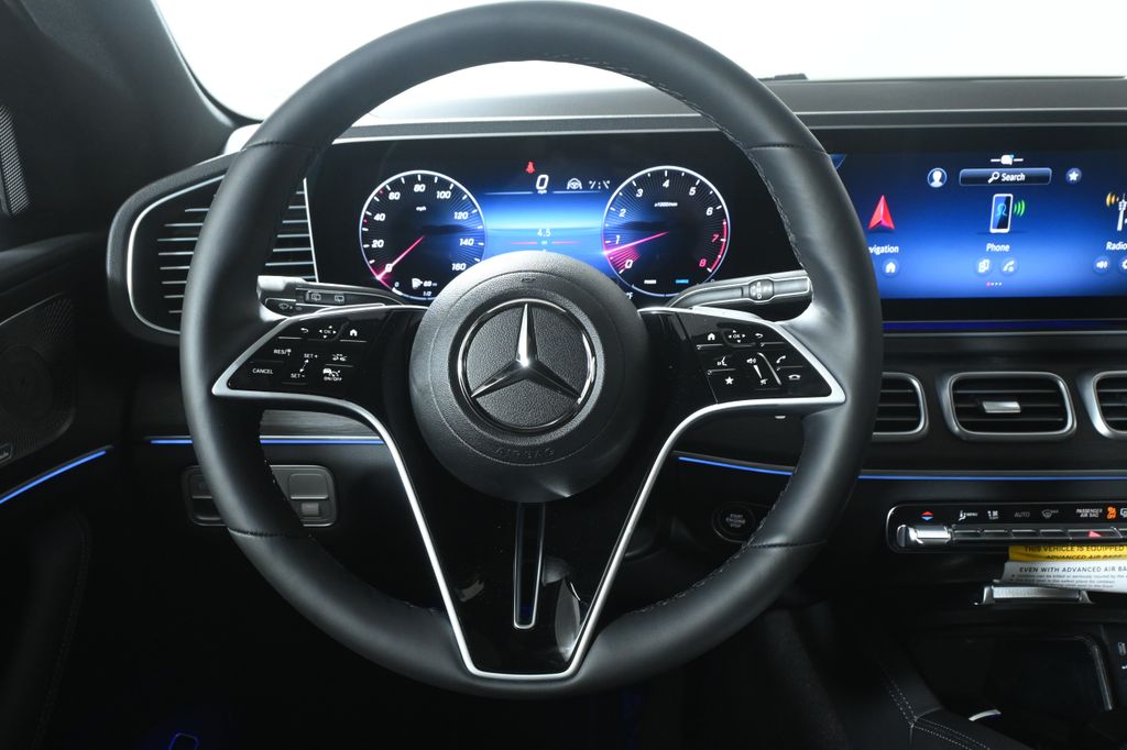 Thumbnail: 2026 Mercedes-Benz GLE - 17