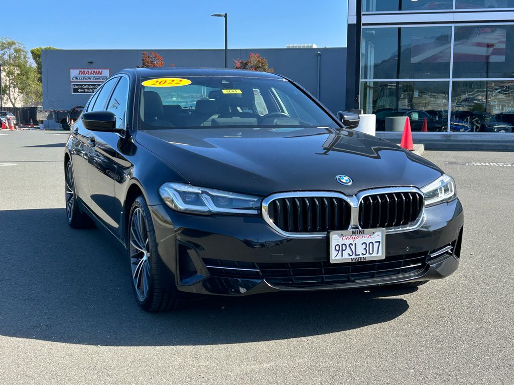 Thumbnail: 2022 BMW 5 Series - 7