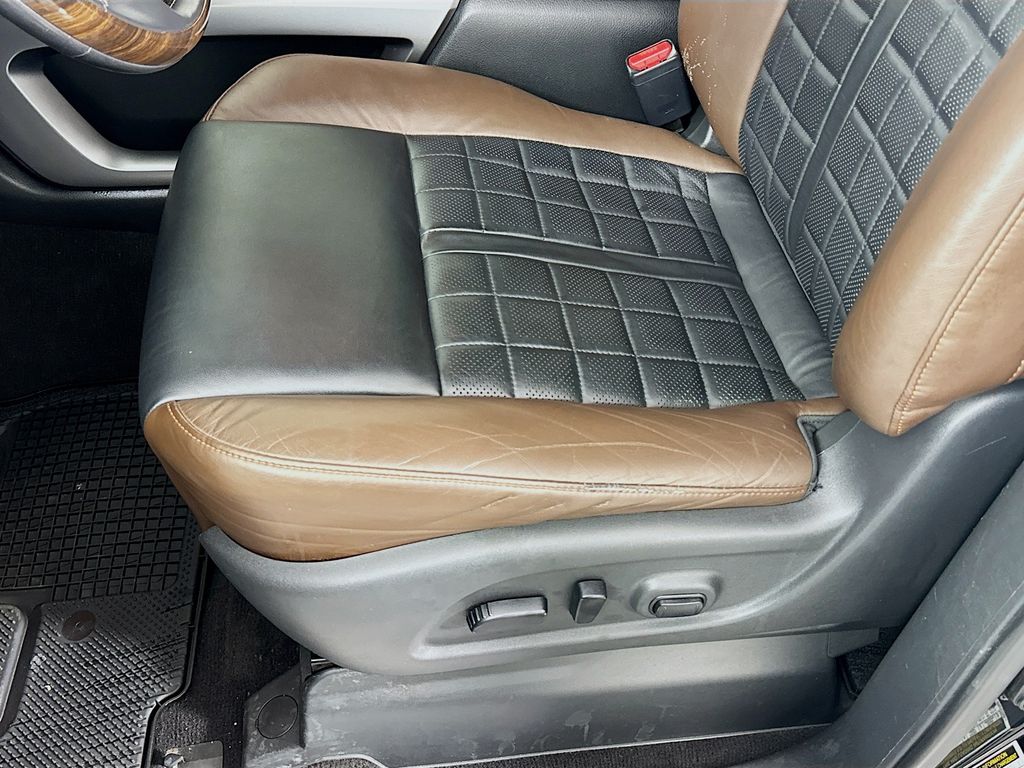 Thumbnail: 2017 Nissan Titan - 20