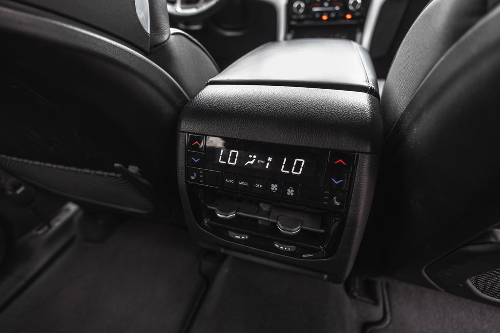 2022 Jeep Grand Cherokee 4xe Overland 4xe thumbnail 33