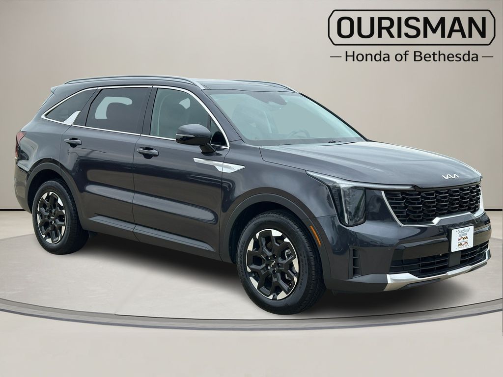 2025 Kia Sorento S AT's photo