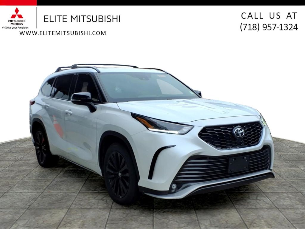 2023 Toyota Highlander XSE