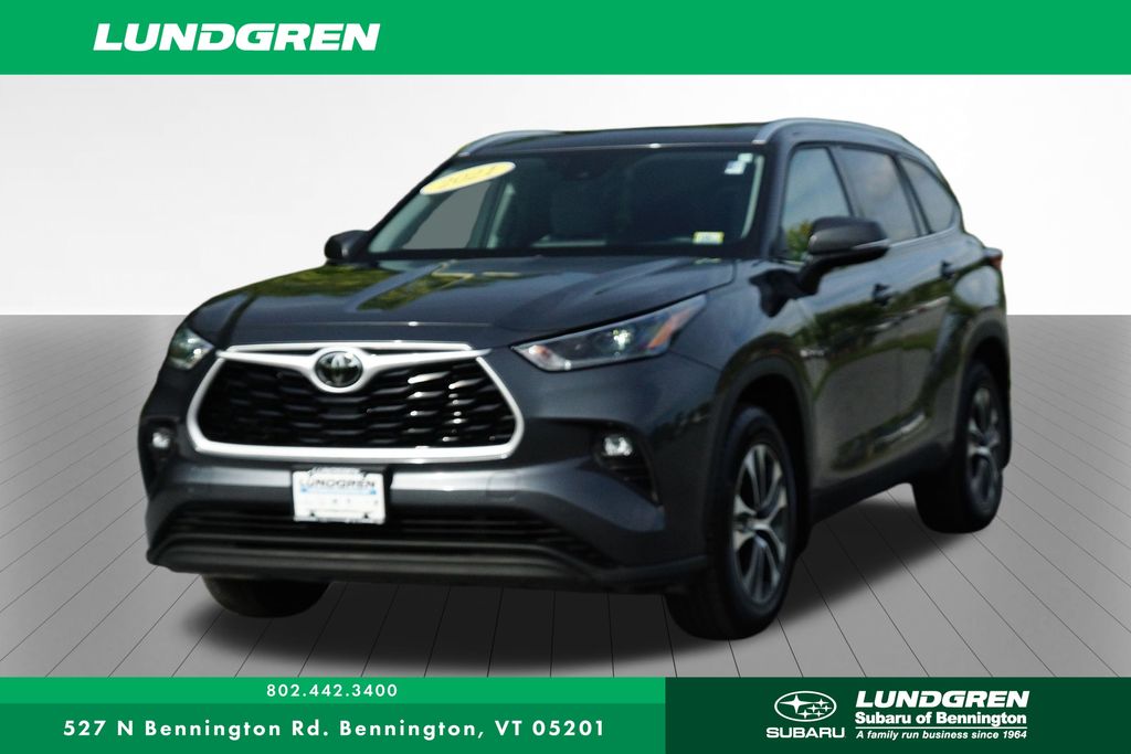 Used 2021 Toyota Highlander SUV