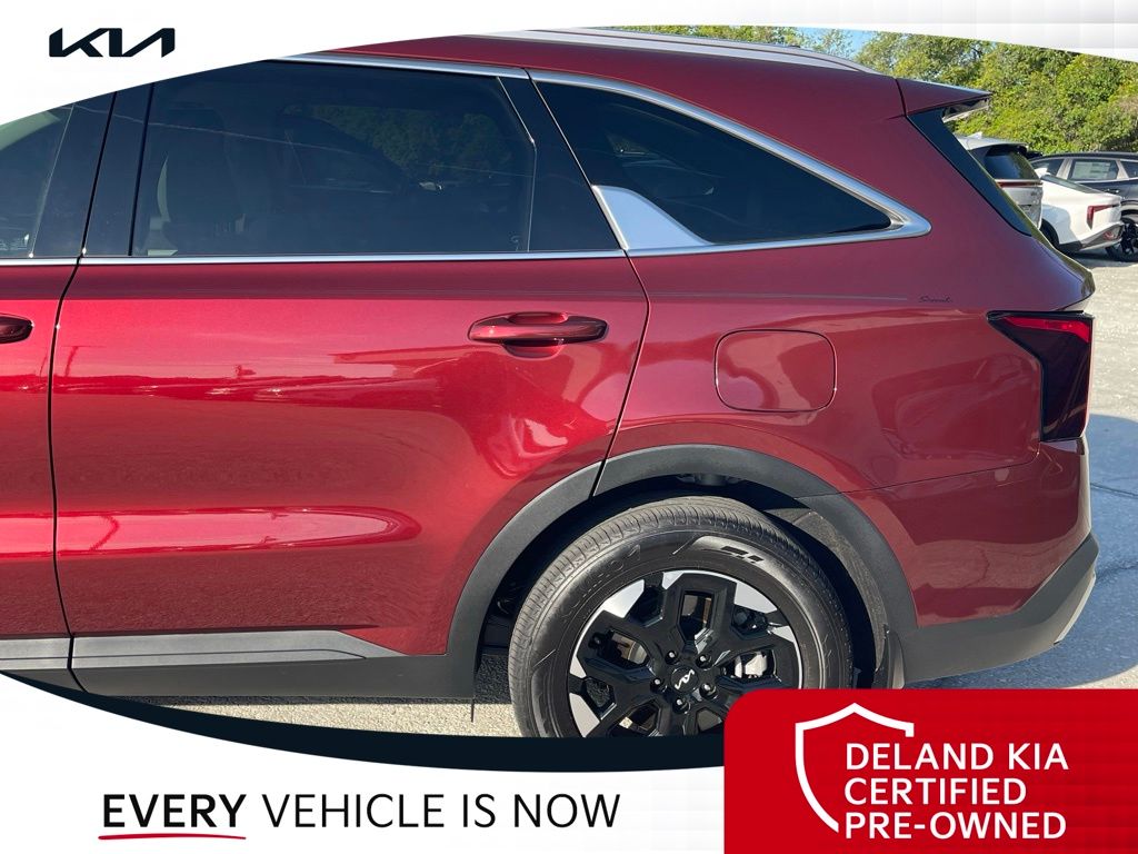 Used 2025 Kia Sorento SUV