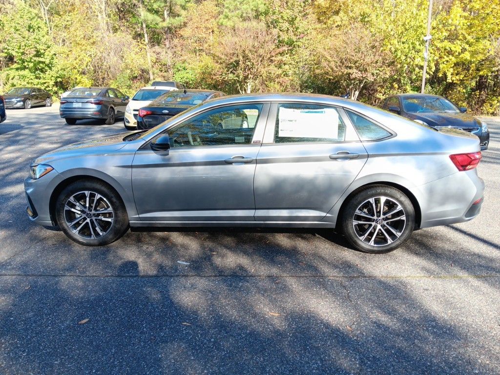 2025 Volkswagen Jetta 1.5T Sport 2