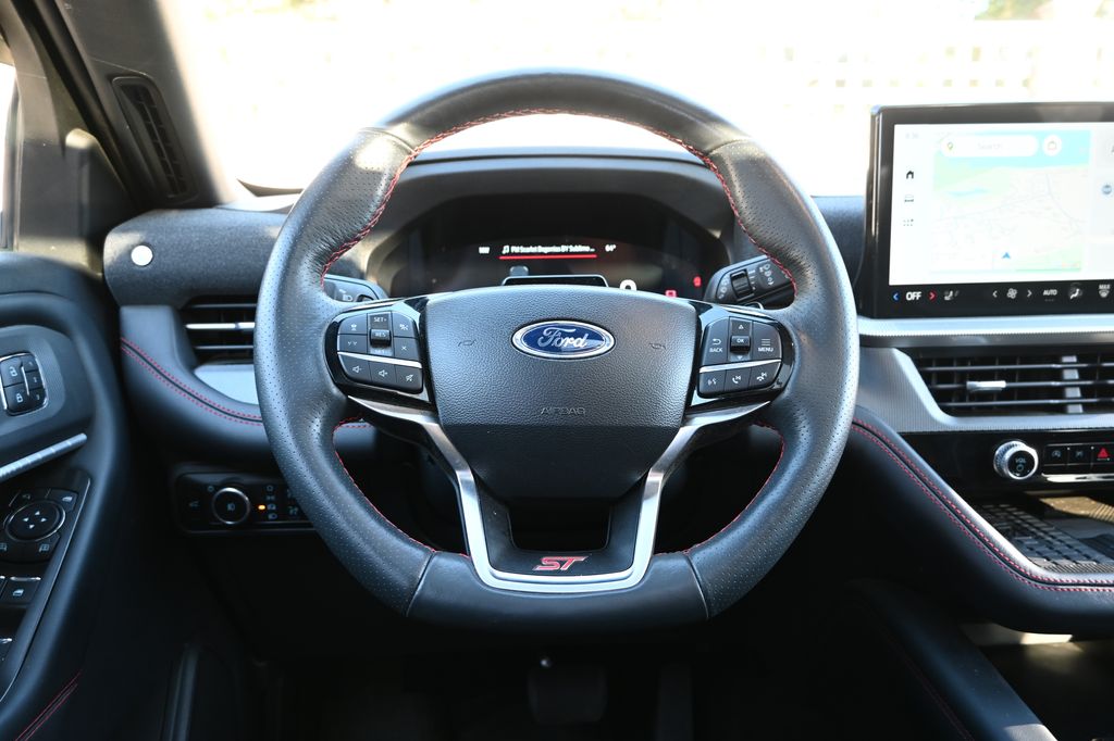 Thumbnail: 2025 Ford Explorer - 12