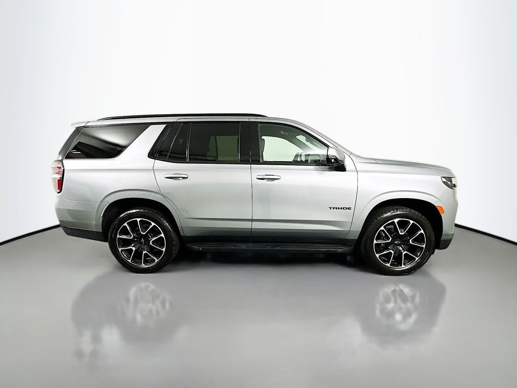 Thumbnail: 2024 Chevrolet Tahoe - 4