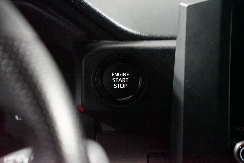 Thumbnail: 2024 Toyota Tacoma - 18