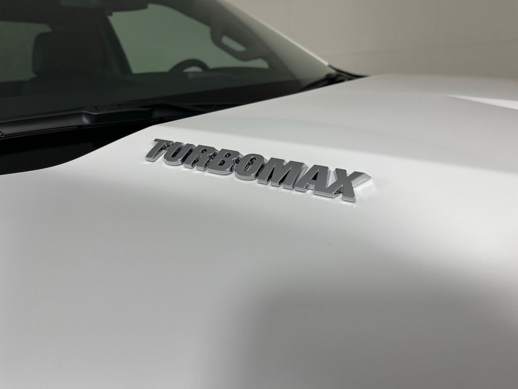 Thumbnail: 2026 Chevrolet Silverado 1500 - 10