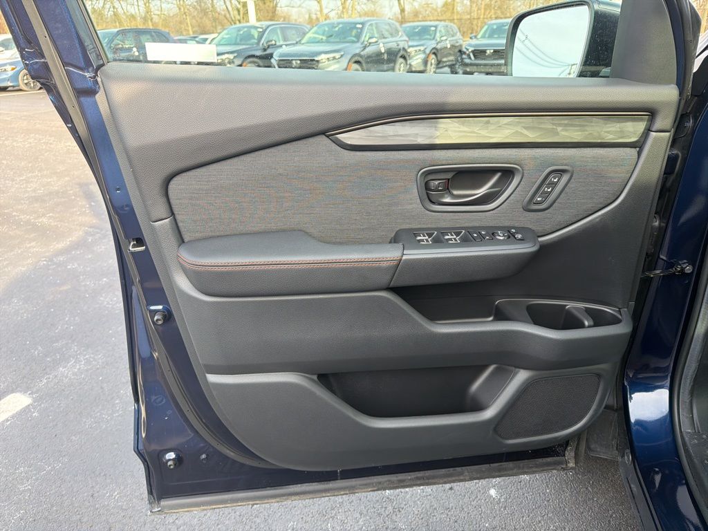 Thumbnail: 2026 Honda Passport - 19