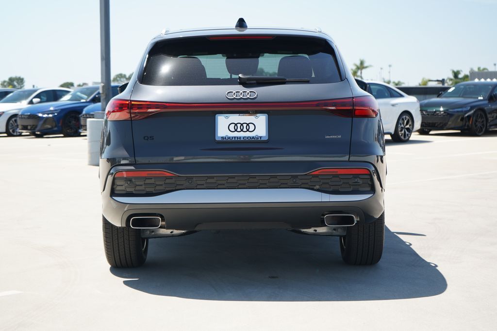 Thumbnail: 2026 Audi Q5 - 4