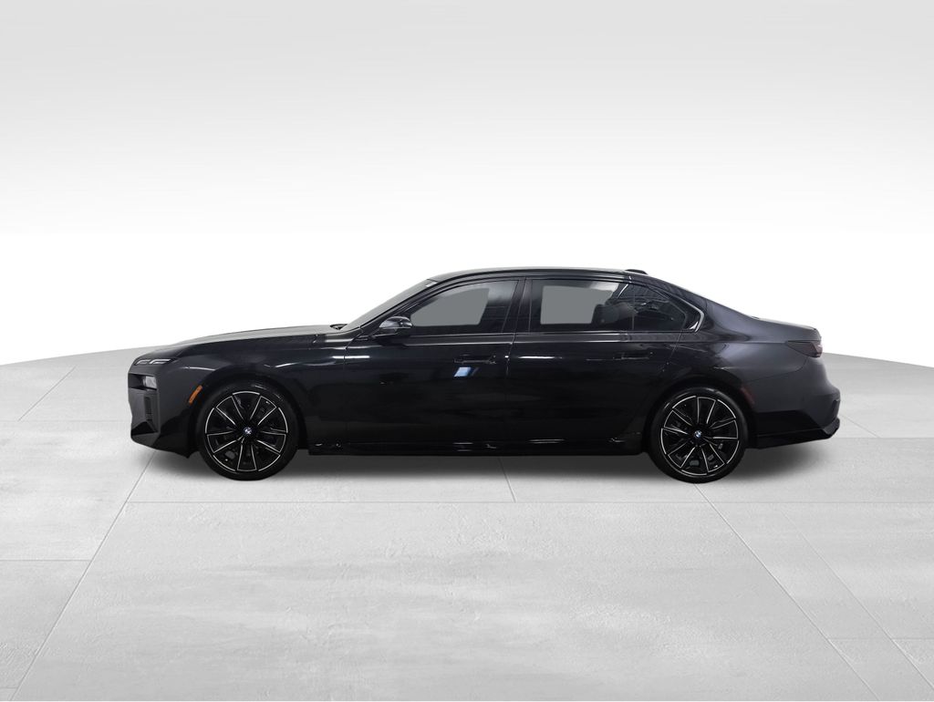 Thumbnail: 2023 BMW 7 Series - 2