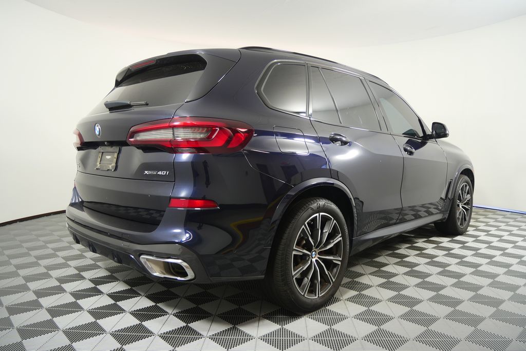 Thumbnail: 2023 BMW X5 - 3
