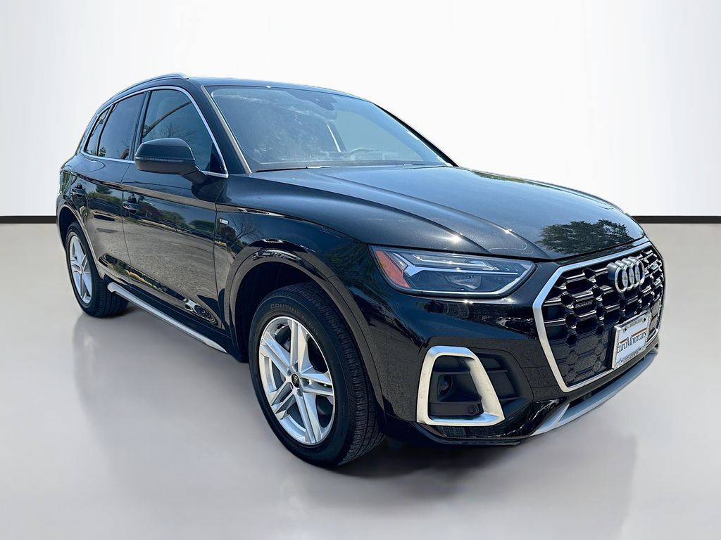 2024 Audi Q5 e 2024 Audi Q5 e 55 Premium 4D Sport Utility