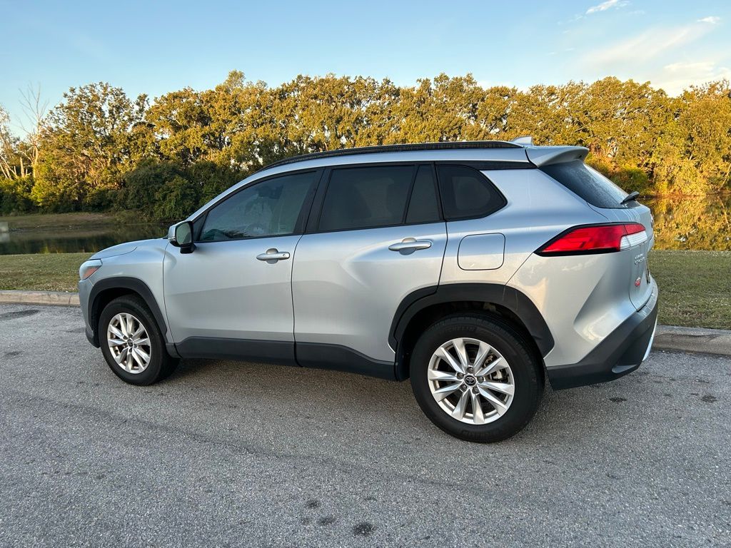 Thumbnail: 2022 Toyota Corolla Cross - 2