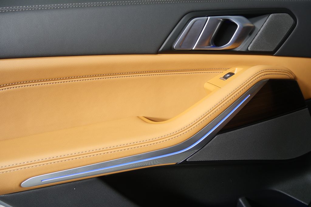 Thumbnail: 2026 BMW X5 - 14